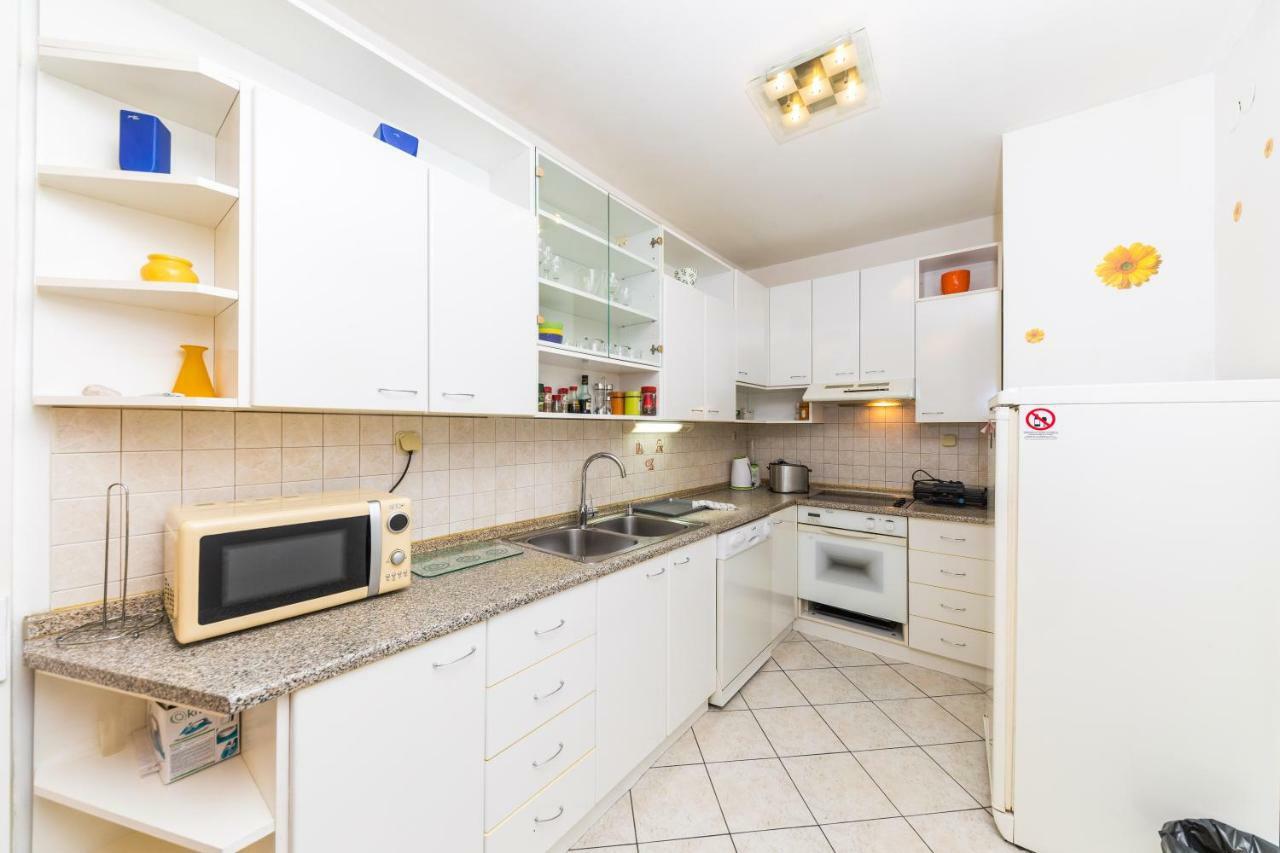 Pelenito Apartment Split Exterior photo